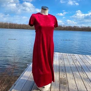 Bekka red velvet short sleeve tie back maxi dress